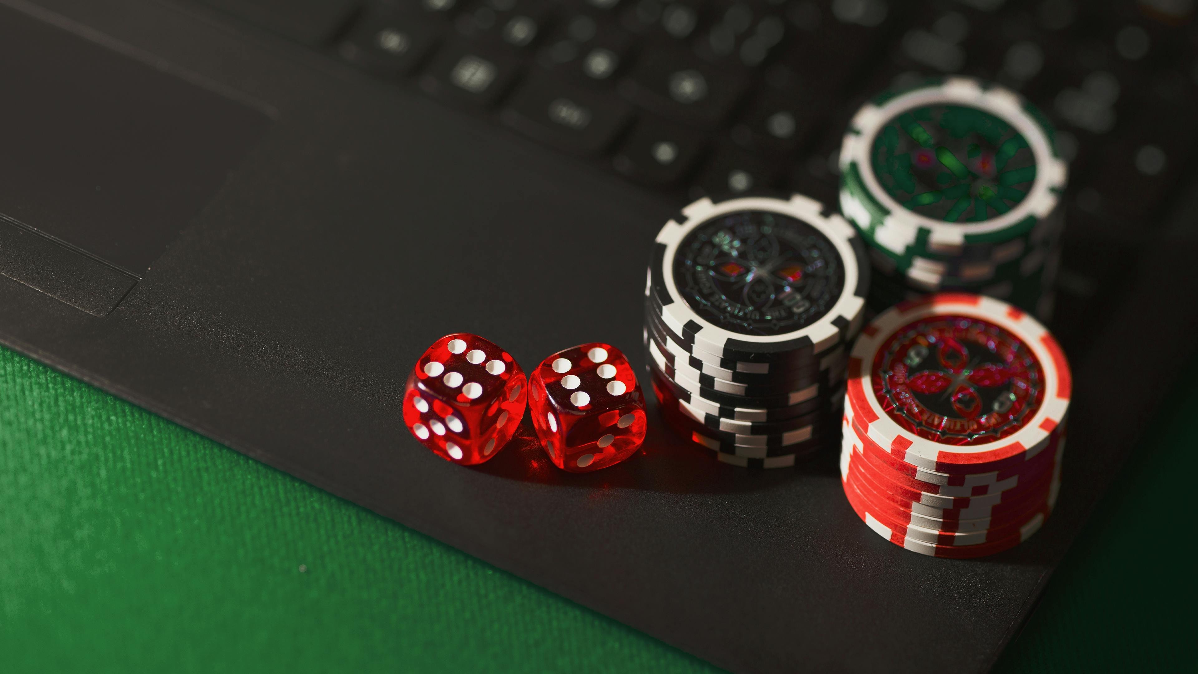 piramida slot user Mobile user and Brand